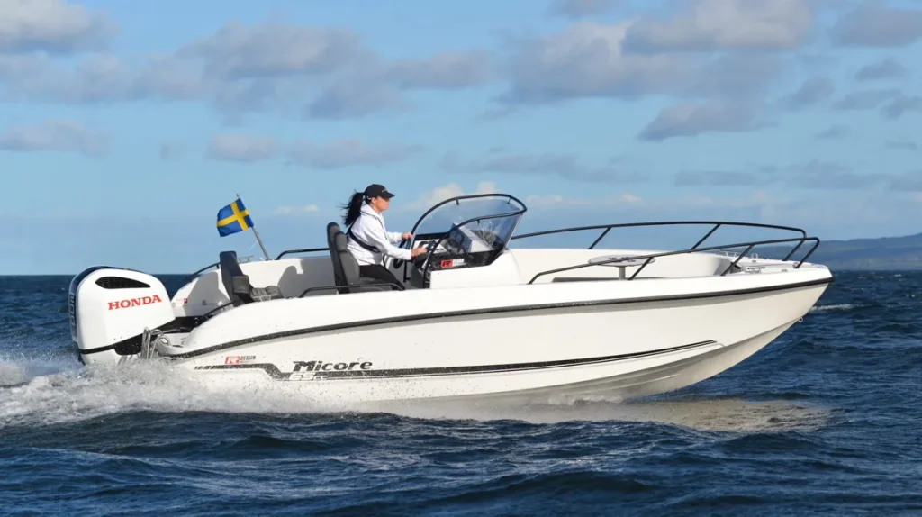 Behöver man körkort för båt?